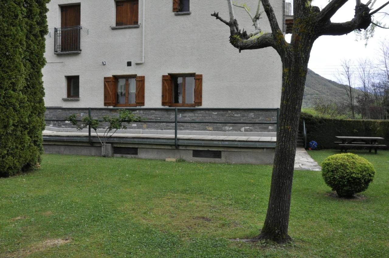 Apartamentos Los Pirineos - Atencion Personal Biescas  Exteriér fotografie