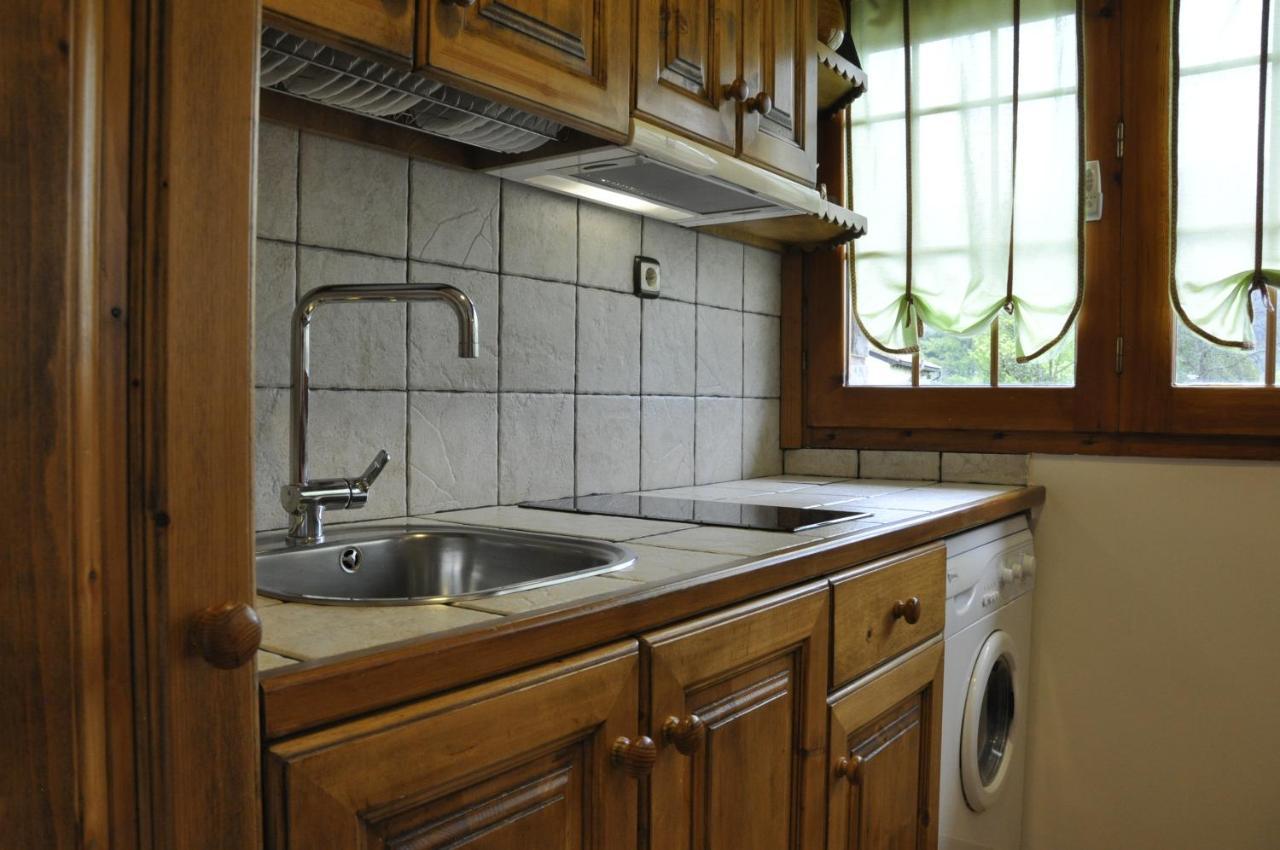 Apartamentos Los Pirineos - Atencion Personal Biescas  Exteriér fotografie
